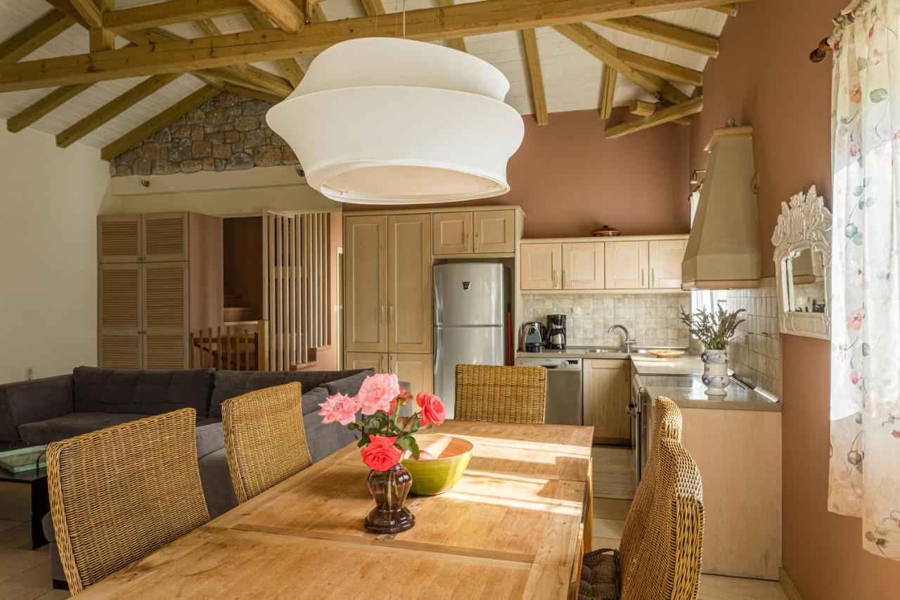 Tria Luxury Residences Ступа Екстериор снимка