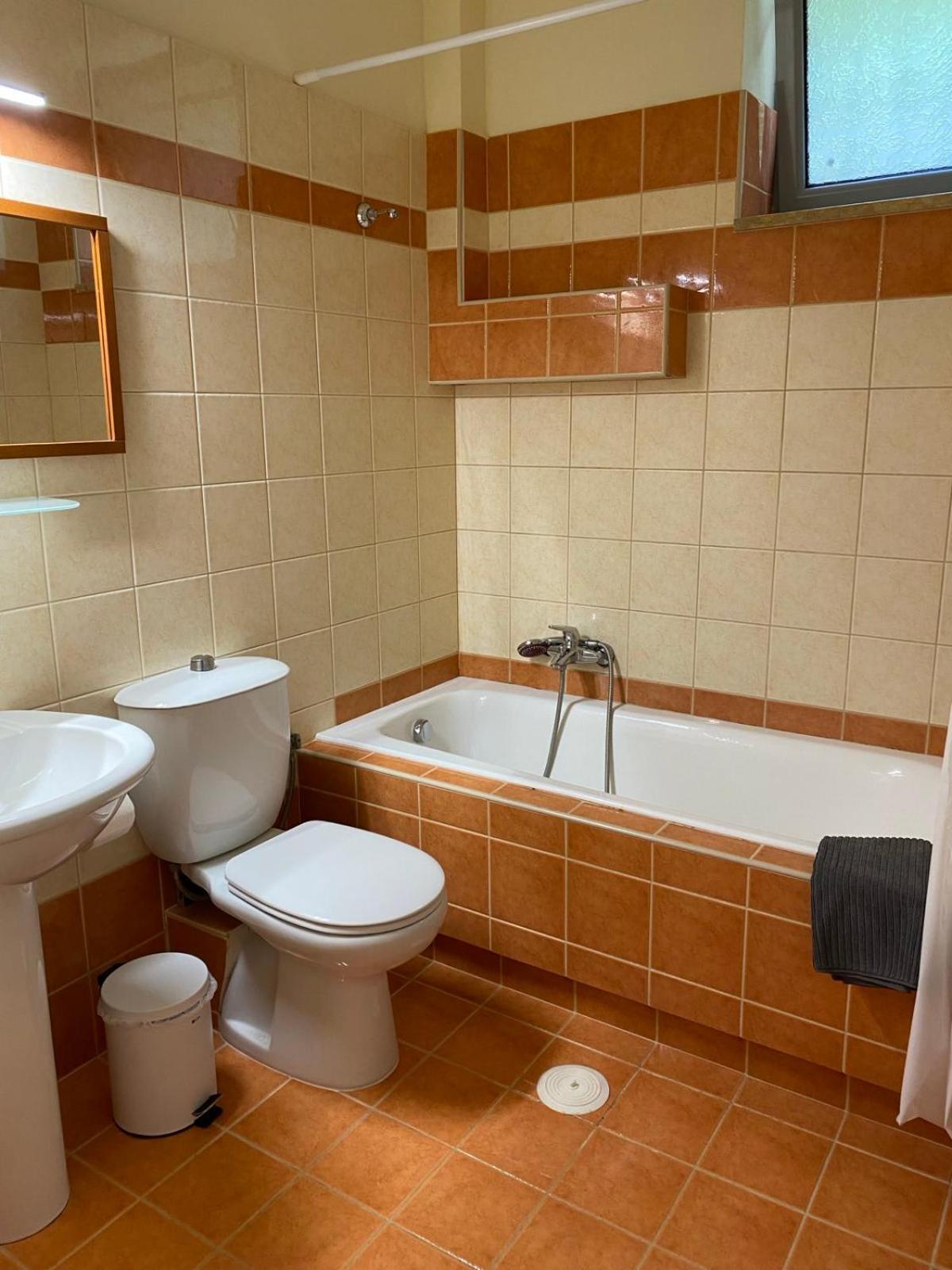Tria Luxury Residences Ступа Екстериор снимка